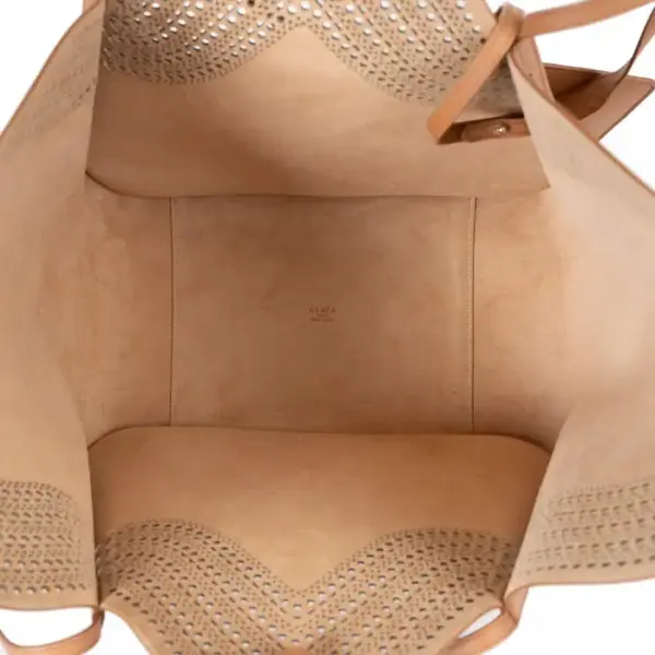 ALAÏA LILI 32 VIENNE Laser-Cut Tote in Tan Leathe - Image 5